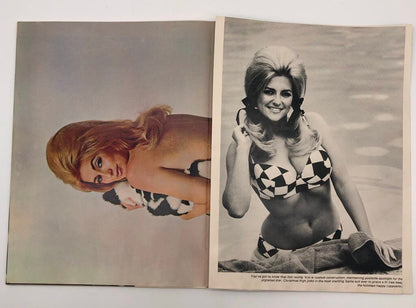 1970 Here’s Linda Auto Racing’s Golden Girl Bio Magazine /b
