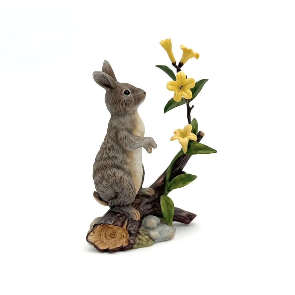 VTG Lenox "Cottontail Rabbit With Yellow Flowers" Figurine