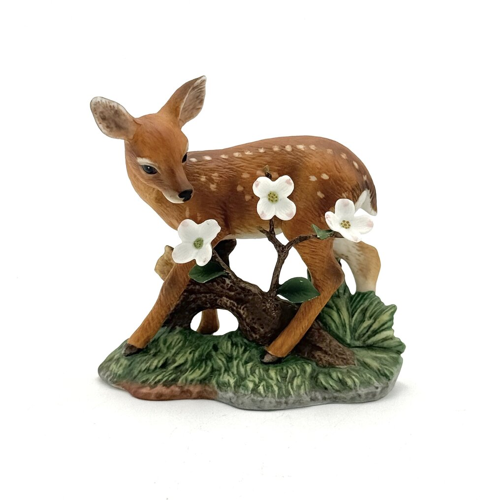 VTG Lenox " White-Tailed Deer With White Flowers" Figurine