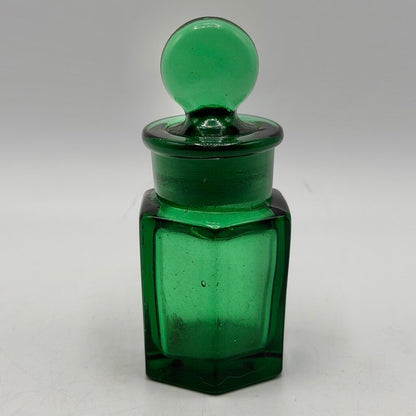 Antique Victorian Hexagonal Emerald Green Glass Smelling Salts Bottle /cb