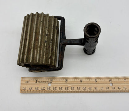 Antique Roller Fluting Iron No Base Plate /j