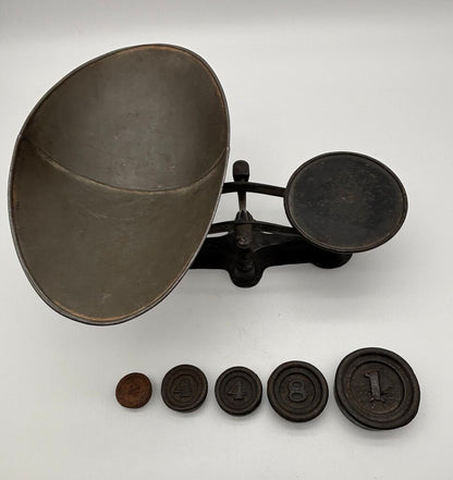 Antique Cast Iron Countertop Balance Scale & Weights /j