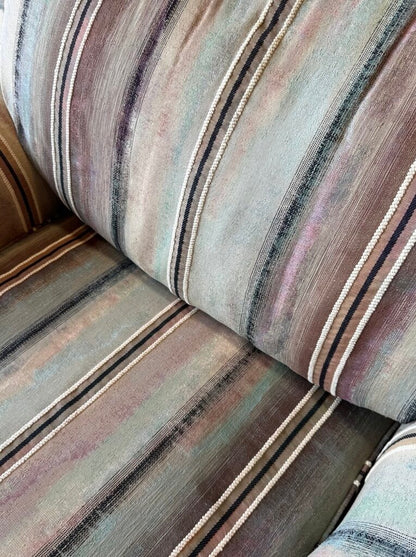 Broyhill Oversized Arm Chair with Ottoman