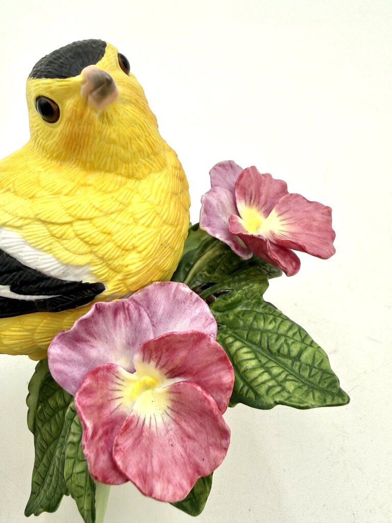 VTG Lenox American Goldfinch Porcelain Figurine