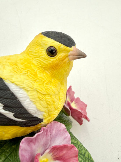 VTG Lenox American Goldfinch Porcelain Figurine