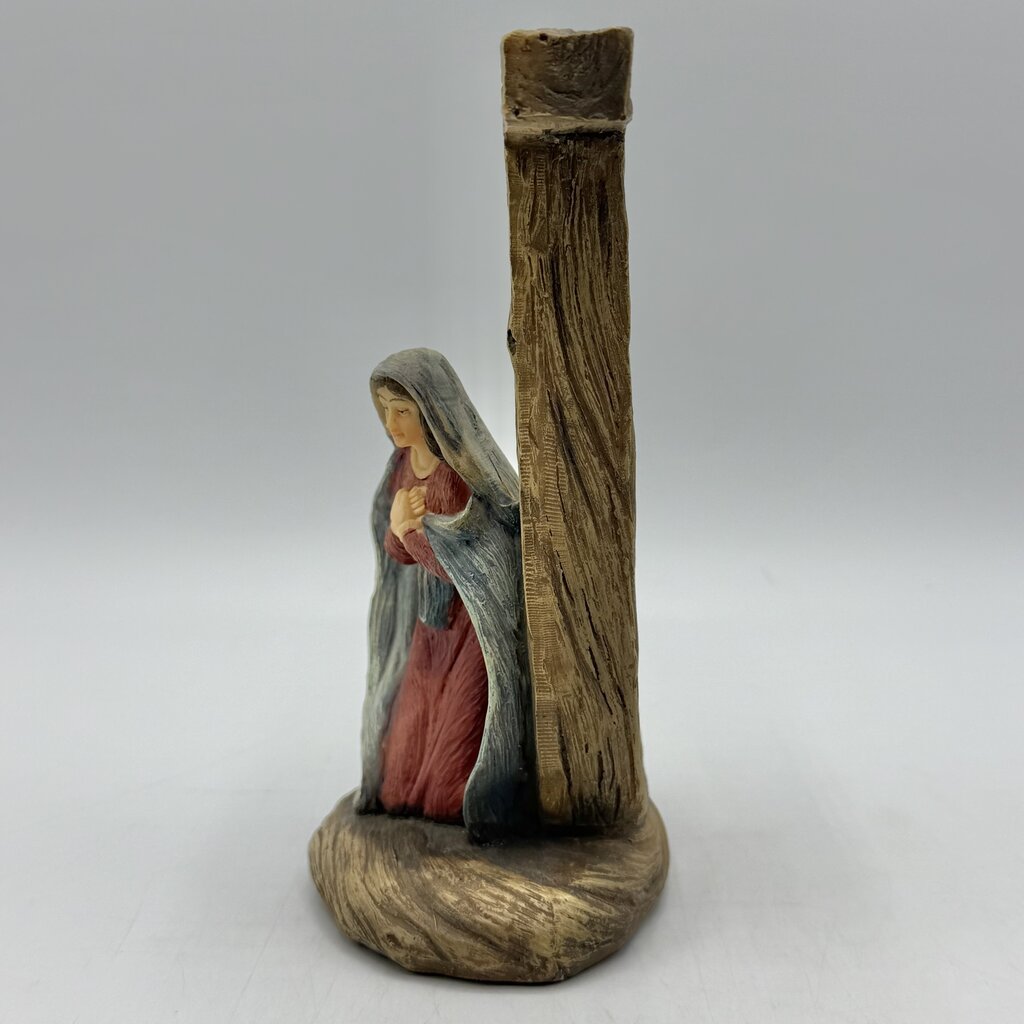 tii Collection J O Y Holy Family Resin 3 Piece Nativity Set /cb