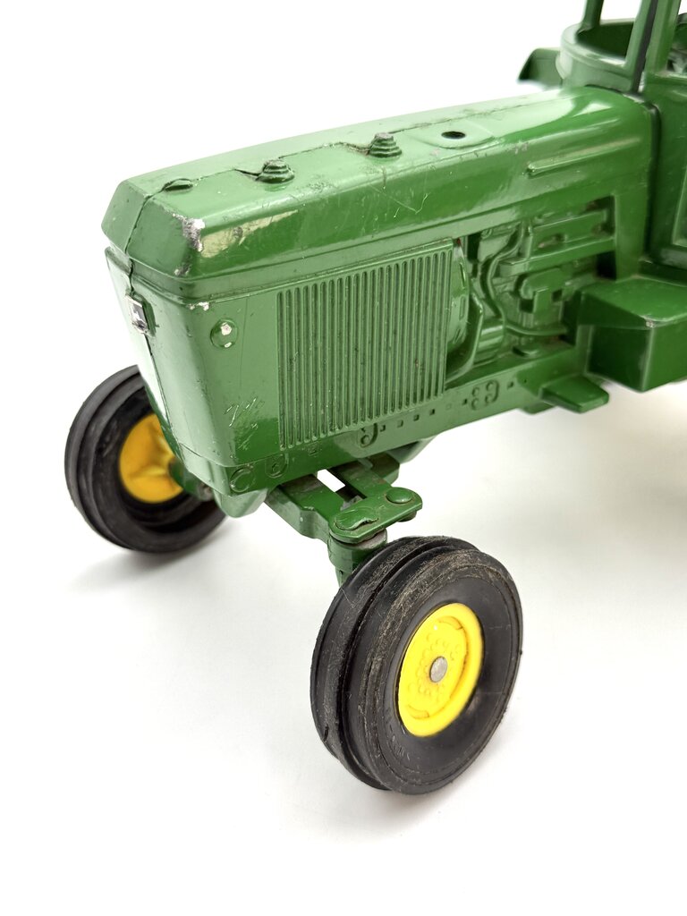 VTG John Deere 1:16 Diecast Farm Tractor w/ Disc Harrow & Manure Spreader