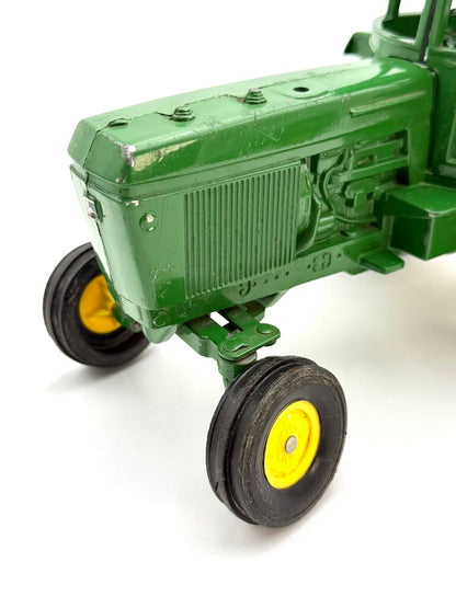 VTG John Deere 1:16 Diecast Farm Tractor w/ Disc Harrow & Manure Spreader