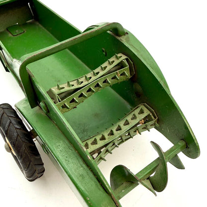 VTG John Deere 1:16 Diecast Farm Tractor w/ Disc Harrow & Manure Spreader