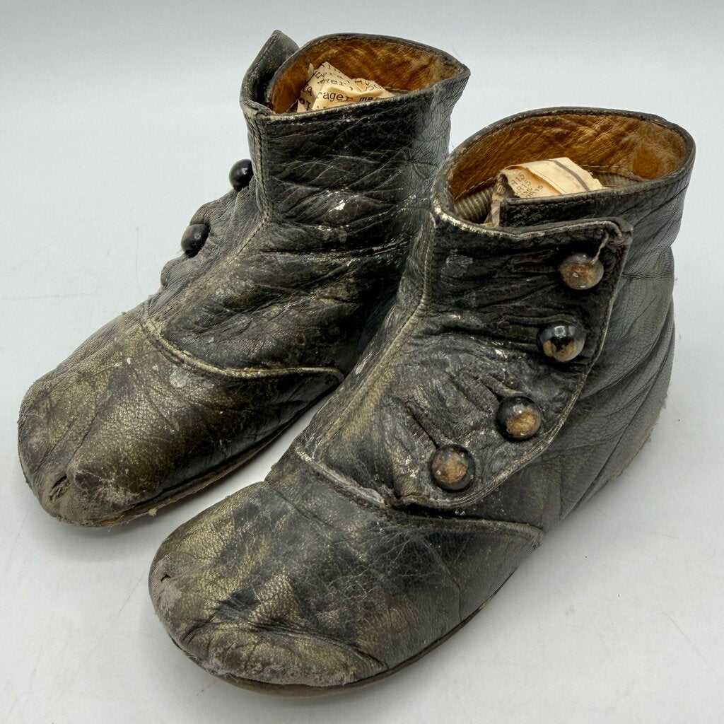 Antique Victorian Baby/Toddler Leather High Top 4 Button Boots /cb