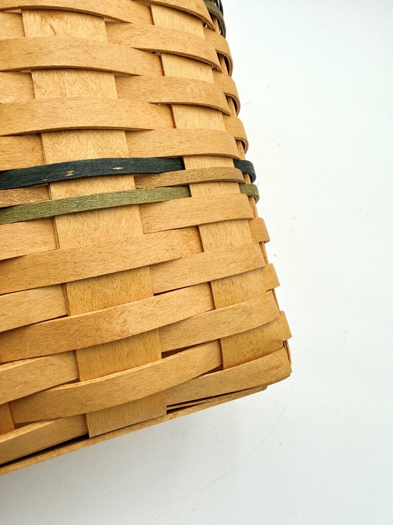 Longaberger 2001 VIP Sales Woven Storage Basket w/ Plaid Liner & Insert