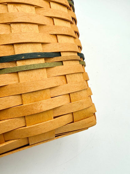 Longaberger 2001 VIP Sales Woven Storage Basket w/ Plaid Liner & Insert