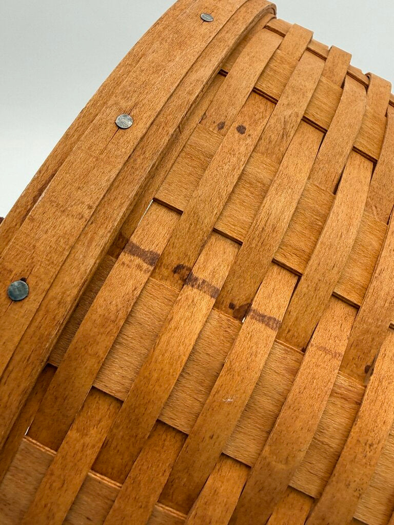 Longaberger 1992 Round Woven Maple Basket w/ Leather Handles & Clear Plastic Liner