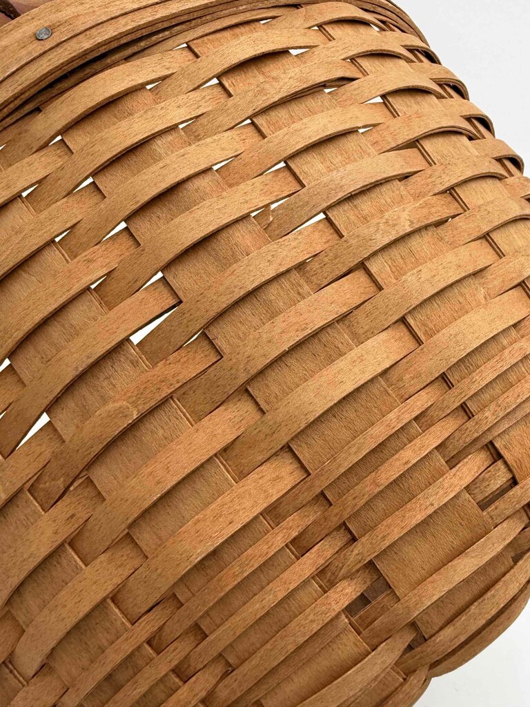 Longaberger 1992 Round Woven Maple Basket w/ Leather Handles & Clear Plastic Liner