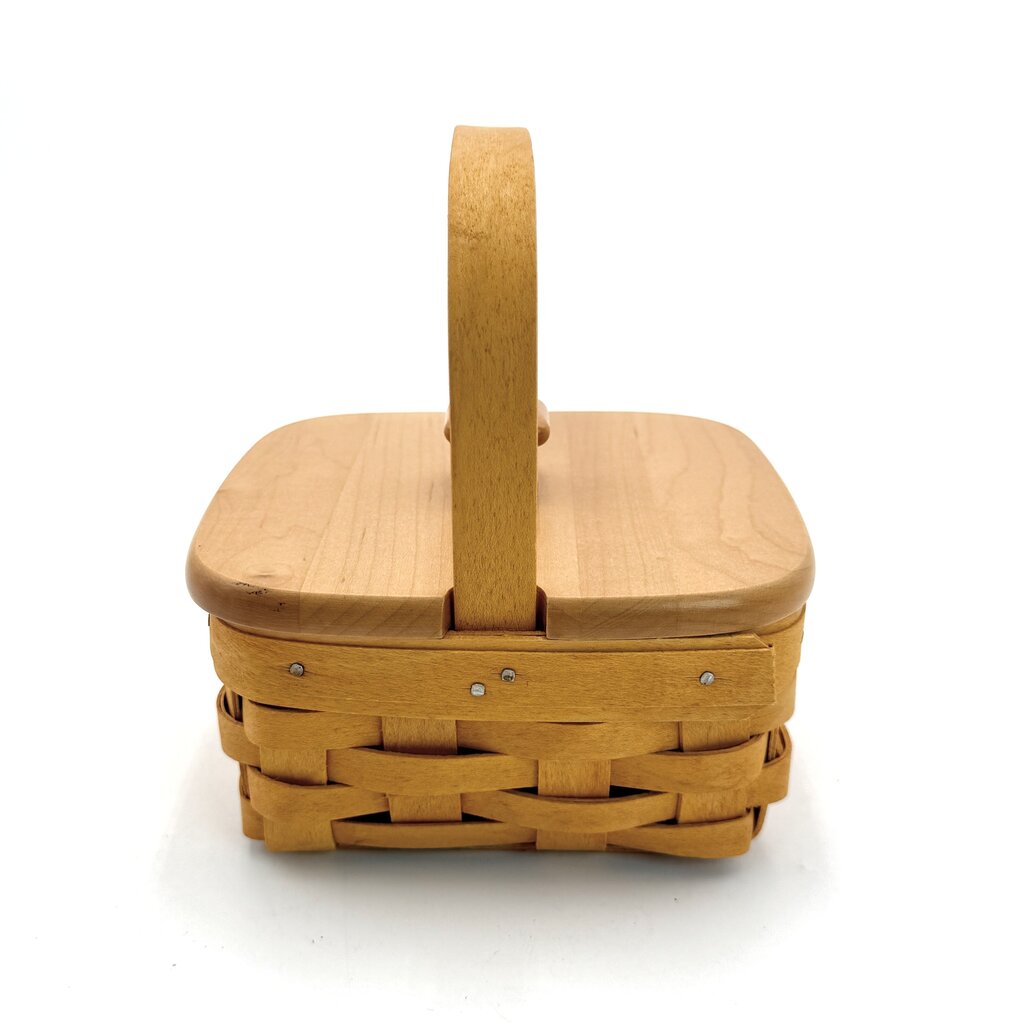 Longaberger 2002 Tarragon Lidded Storage Basket