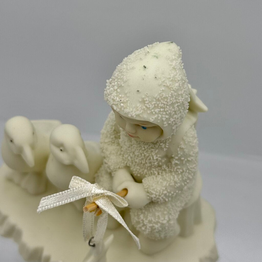 Vintage 90’s Snowbabies Figurine Collectibles, Department 56- All We Need Is Love, Read Me a Story, & Fishing for Dreams /hy