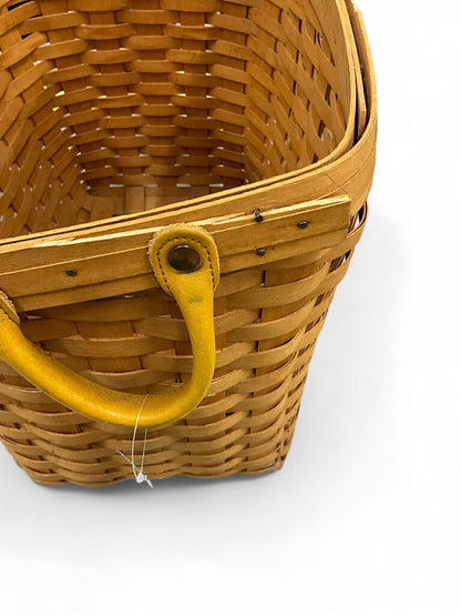 Longaberger Newspaper Basket /15