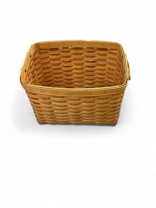 Longaberger Newspaper Basket /15