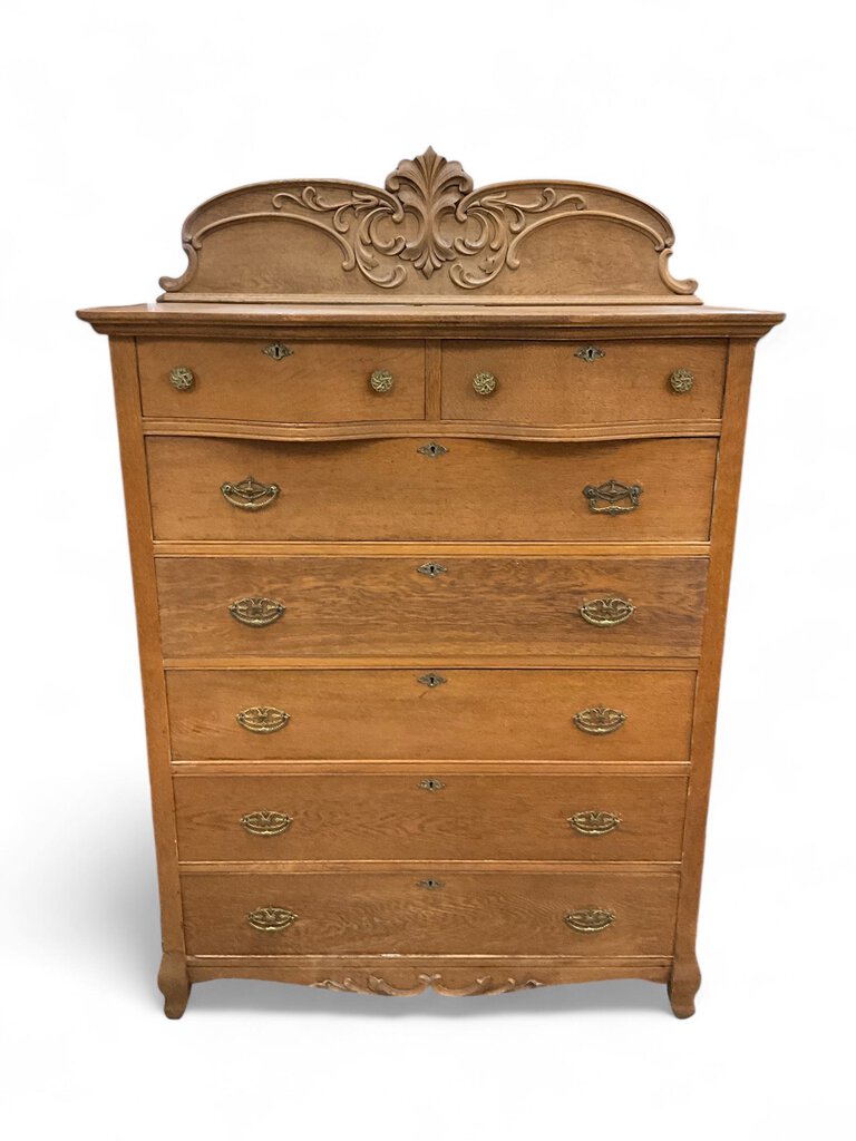 Tall chest / Highboy