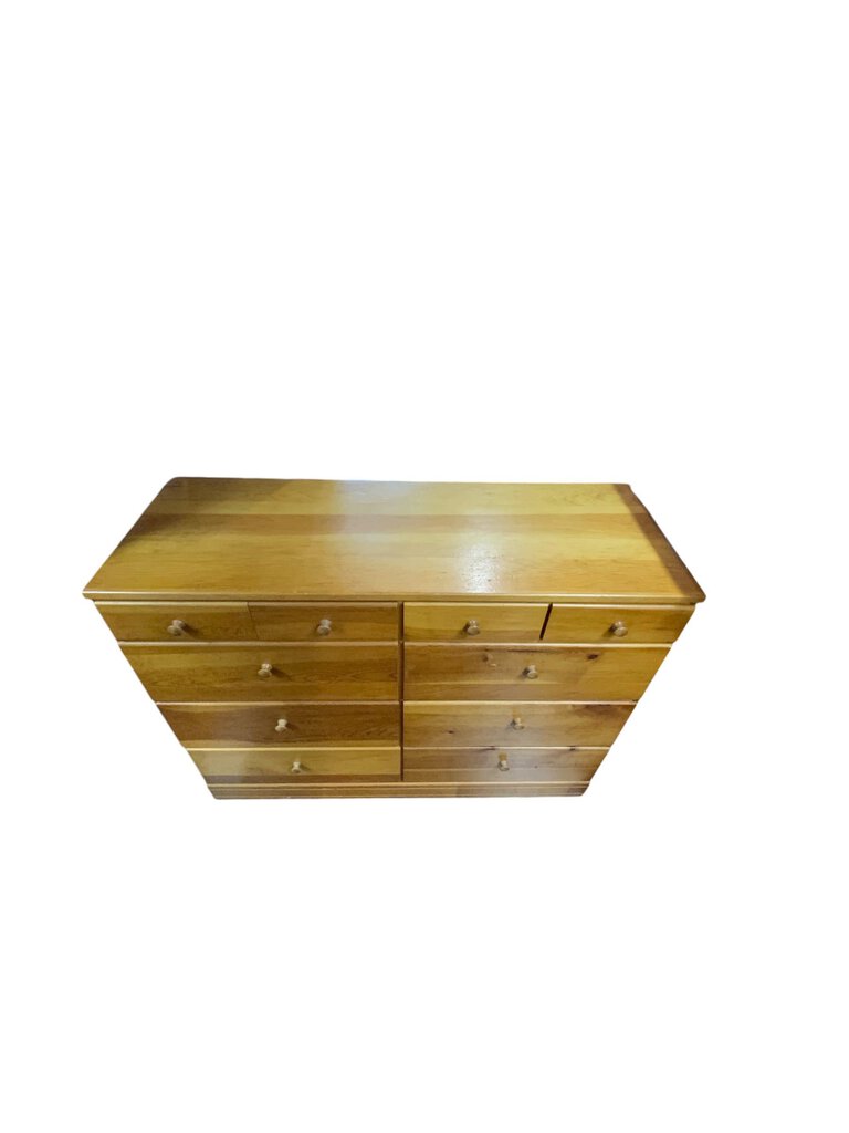 Light Oak 10 Drawer Dresser