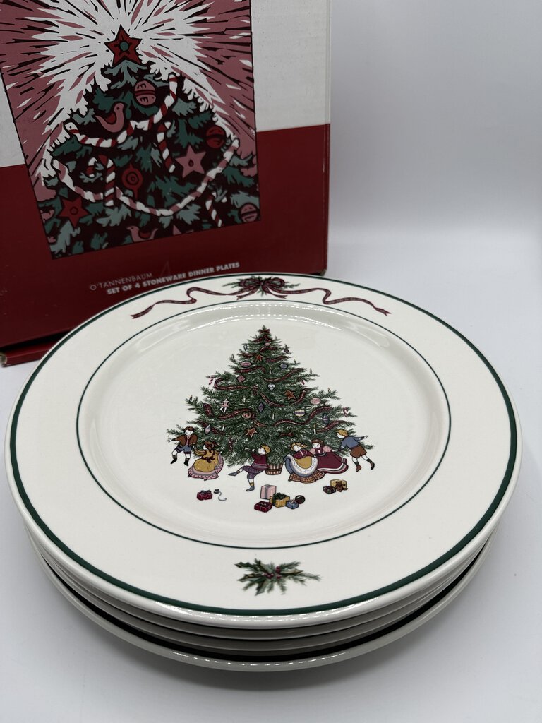 The Cellar O’Tannenbaum set of 4 Stoneware Dinner Plates 10.5” /rw