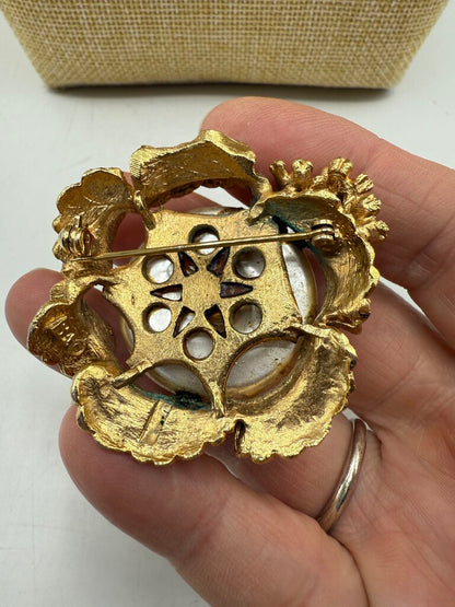 Unique Lot of 3 Beautiful Brooches /ro