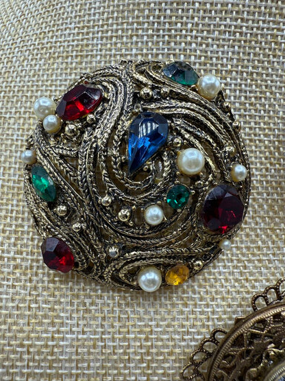 Unique Lot of 3 Beautiful Brooches /ro