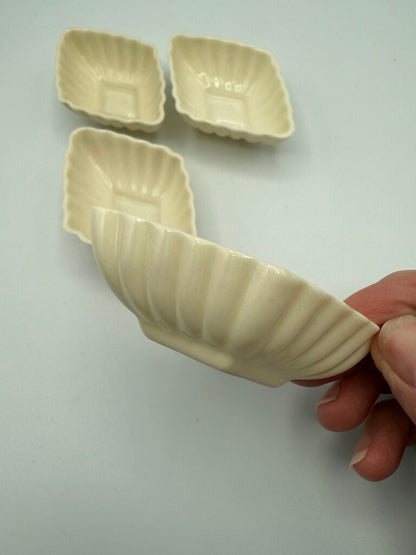 Belleek Ivory Salt Dip Cellar Green Mark set of 4 /ro
