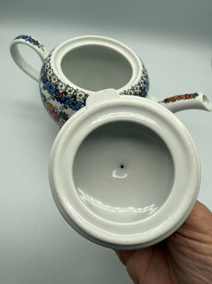 Polish Pottery Hand Painted Tea Pot by Wanar Klocek /ro