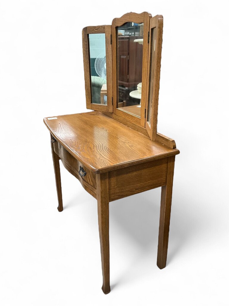Vanity / Desk