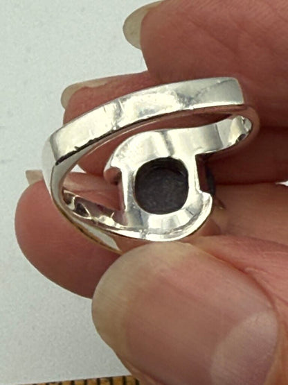 Sterling Silver Comfort Band Ring w/Navy Blue Stone Size 9 /ro