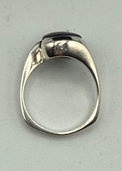 Sterling Silver Comfort Band Ring w/Navy Blue Stone Size 9 /ro