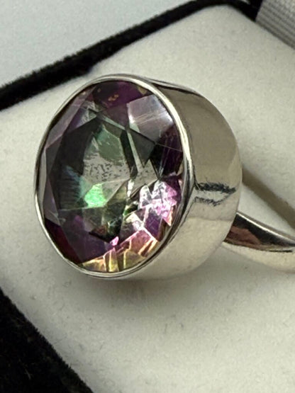Contemporary Sterling Silver Ring Round Faceted Purple Gemstone/Crystal Size 8.75 /ro