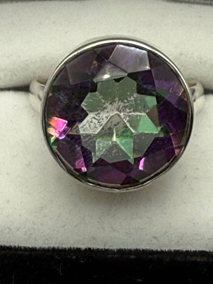 Contemporary Sterling Silver Ring Round Faceted Purple Gemstone/Crystal Size 8.75 /ro