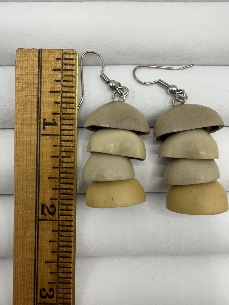 Vintage lot of 4 Pairs of Unique Wood Dangle Pierced Earrings /ro