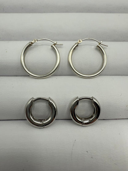 2 Pairs of Sterling Silver Hoop Pierced Earrings 4.95 Grams /ro