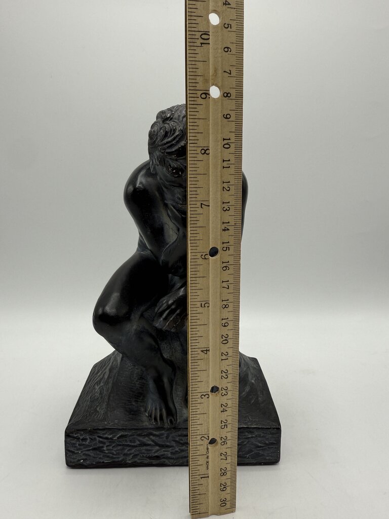 Vintage Rodin’s “The Thinker” Chalkware Statue Esco Prod. /ro