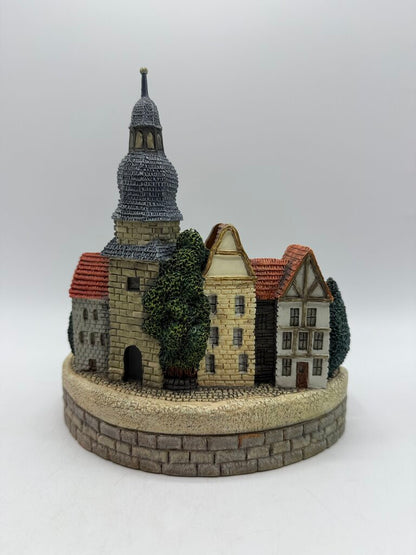 Goebel Hummelscapes “Around The Town” 1996 #939-D /rw