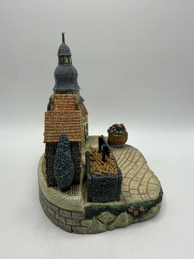 Goebel Hummelscapes “Around The Town” 1996 #939-D /rw