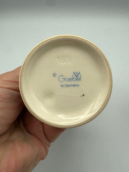 VTG M.J. Hummels “Accordian Boy” & “Hear Ye, Hear Ye” Figurines /roh