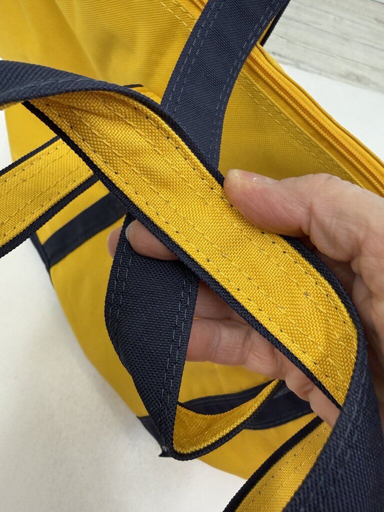 Samsonite Yacht Tote Travel Bag Navy Yellow New 25” x16” rb