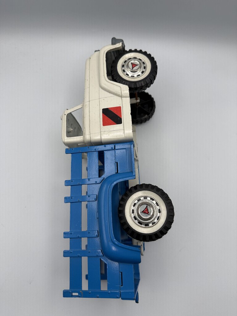 VTG Hubley Blue & White Mighty Metal Farm Stake Truck /rb