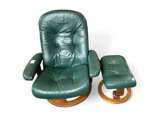 Dark Green Stressless Self Reclining Chair