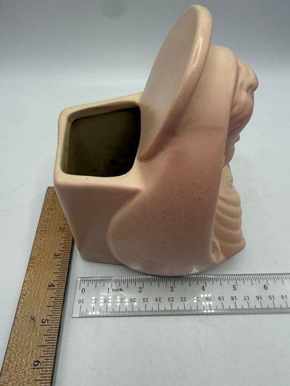 Hull Planter Madonna w/Child Pink Ceramic Virgin Mary 1940ies /rw