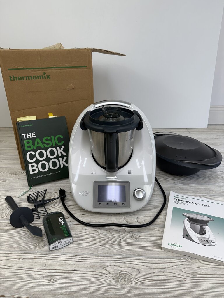 Vorwerk Thermomix TM-5 MultiPurpose Food Processor Full Size TouchScreen /rw