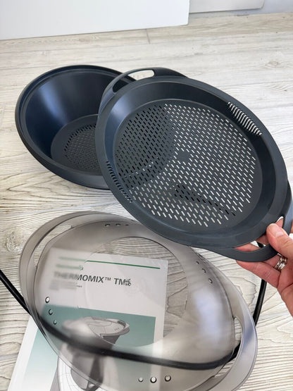 Vorwerk Thermomix TM-5 MultiPurpose Food Processor Full Size TouchScreen /rw