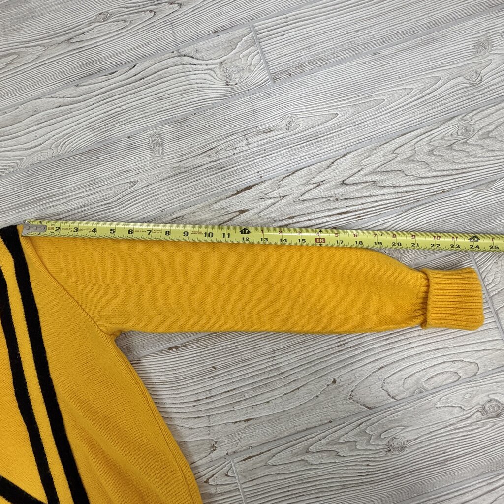 Vintage Cheerleader Supply Co.Inc. Yellow & Black Cheer Sweater Size 34 /cb