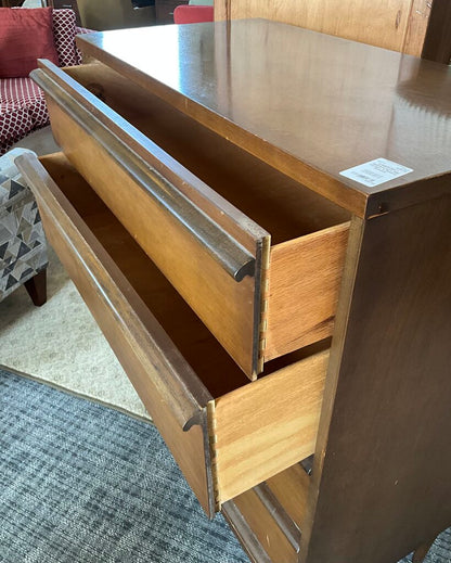 Mid Century 4 Drawer Dresser