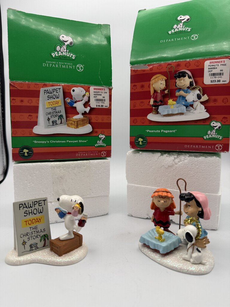 Department 56 Peanuts Pageant & Snoopy’s Christmas Pawpet Show Figurines /rw
