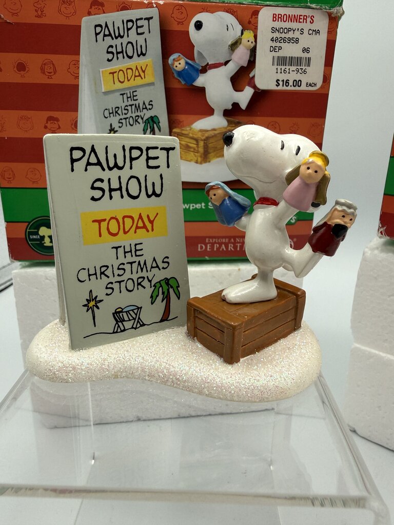 Department 56 Peanuts Pageant & Snoopy’s Christmas Pawpet Show Figurines /rw